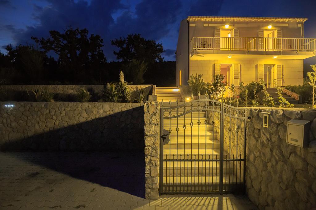 Hedera Estate, Villa Hedera VII 자톤 외부 사진