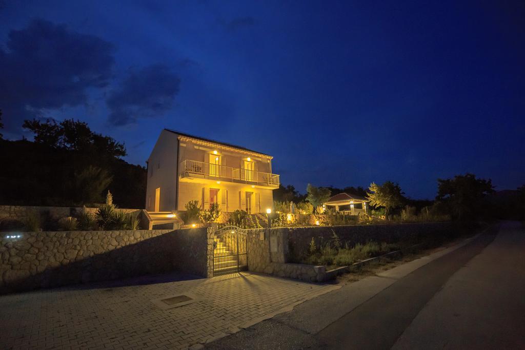 Hedera Estate, Villa Hedera VII 자톤 외부 사진